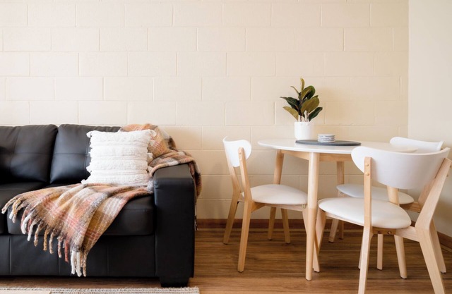 Cosy & Convenient: WiFi & Parking