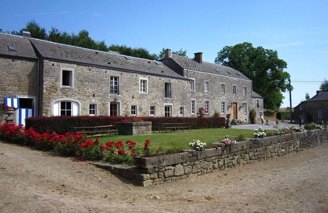 Casa de campo singular en Barvaux-Condroz con vistas al jardín