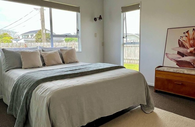 Cosy family cottage home in a great location