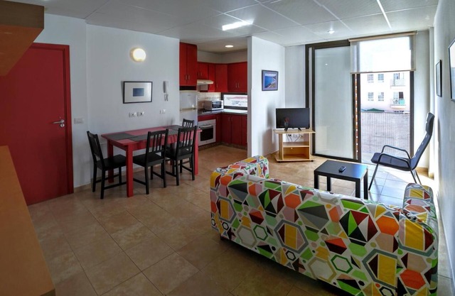 Piso moderno de 3 habitaciones en Playa San Juan