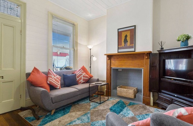 Cosy Glebe Cottage Stroll to Central Hobart