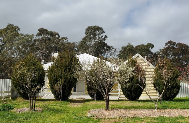 Cosy & historical one-bedder - perfect to explore Castlemaine & the Goldfields
