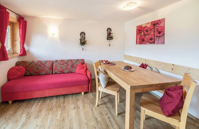 Acogedor apartamento vacacional Vorderreith con Wi-Fi, balcón, jardín
