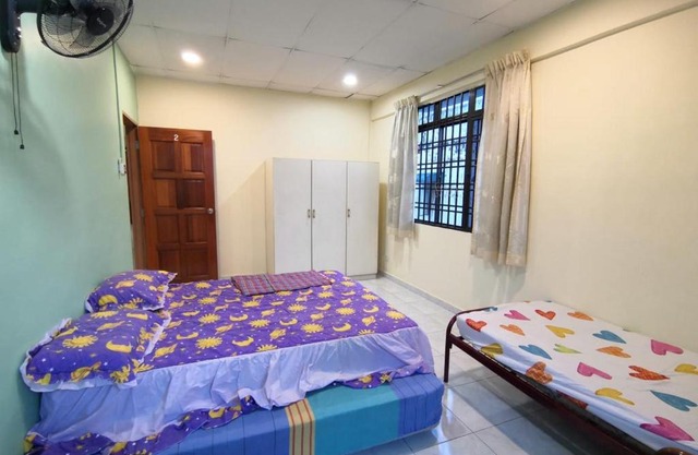 Cosy Homestay Ulu Tiram - Room only