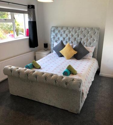 Cosy house near Edinburgh and St Andrew's