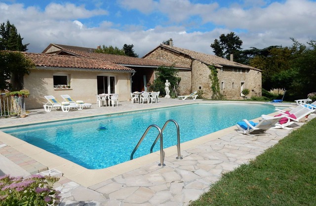 Casa en Alixan con piscina y vistas Vercors
