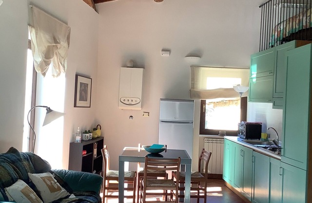 Apartamento estudio con dos camas supletorias en entreplanta