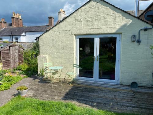 Cosy one-bedroom Cottage - Parking Pets