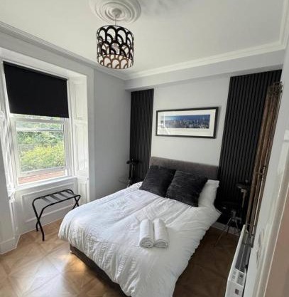 Cosy Perth Apartment - City Comforts