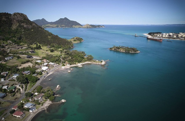 Cosy private oceanside retreat, fishing bolthole or family escape
