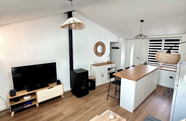 Cosy renovated house near the sea