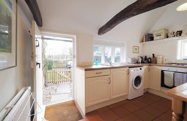Cosy rural retreat close to Canterbury - Bere Cottage