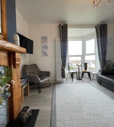 Cosy Seaview Apartment