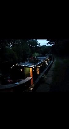 Cosy, secluded narrow boat