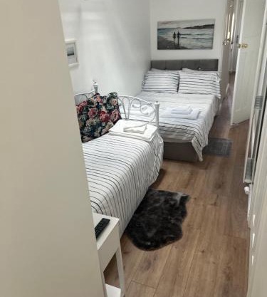 Cosy Studio Apartment, Flat in London