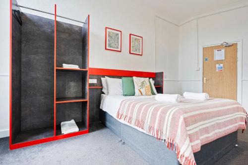 Cosy Studio Flat Near Town Centre & Parking