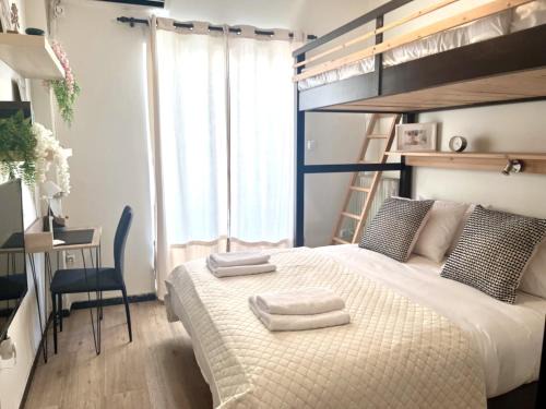 Cosy studio in Pangrati, 4th floor, behind Divani Caravel hotel