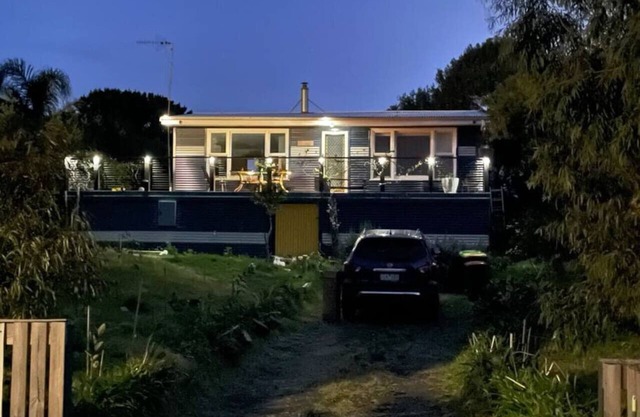 Cosy Tin Shack - Cheapest house in Venus Bay