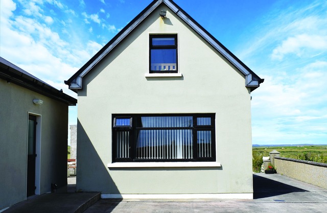 Cosy two Bedroom Cottage on the Mullet Peninsula
