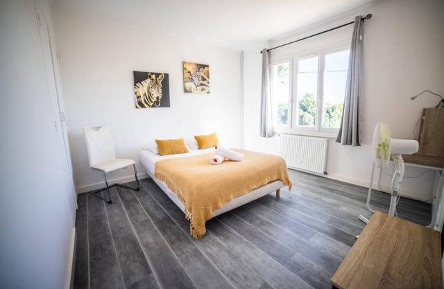 CosyFamily 1st floor-Pool-Wifi-Family-Plage