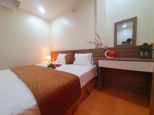 coto green island hotel
