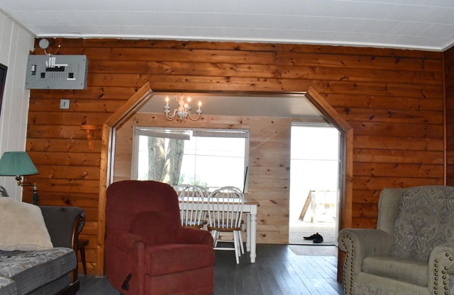 Cottage #1 - Sauble Beach Front