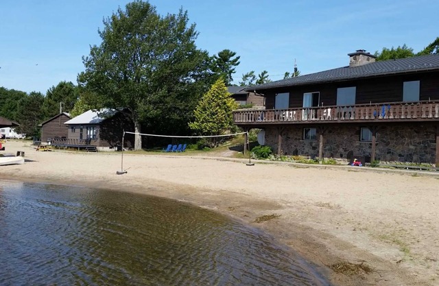Cottage #11 - 2 Bedroom Katawoda Cottages