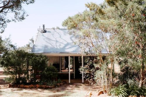 Cottage 2 - The Row