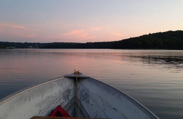 Impresionante vista del gran estudio de Bull Shoals Lake con cocina totalmente equipada