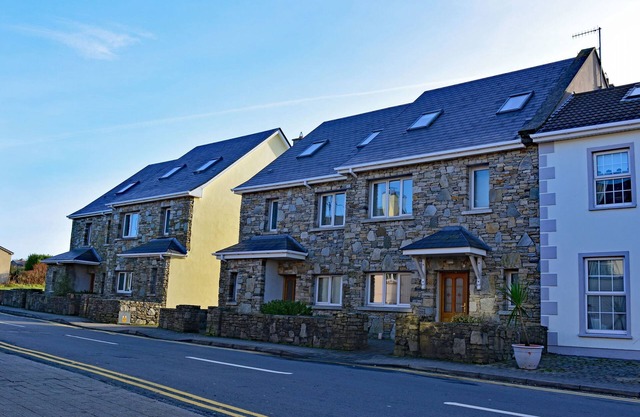 Cottage 323 - Cleggan - para 8 personas en 4 habitaciones