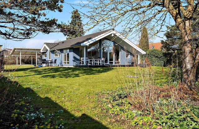 Cottage close to forest & beach