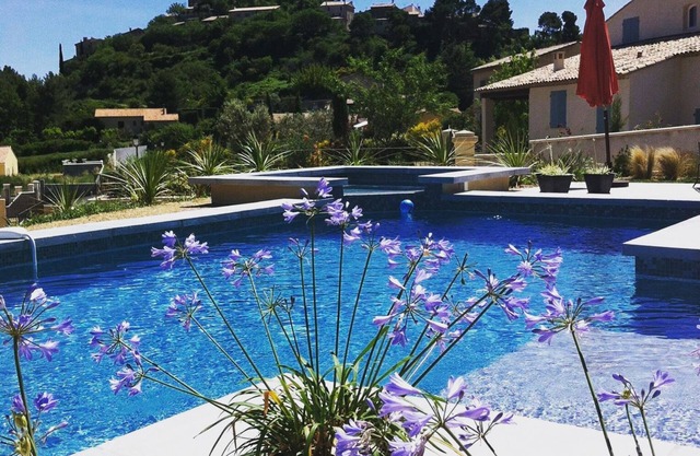 COTTAGE Color LAVENDER