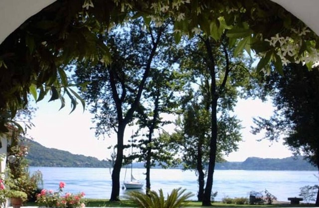 Casa rural Del Lago en la hermosa Lesa