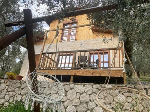 Cottage Four Olives