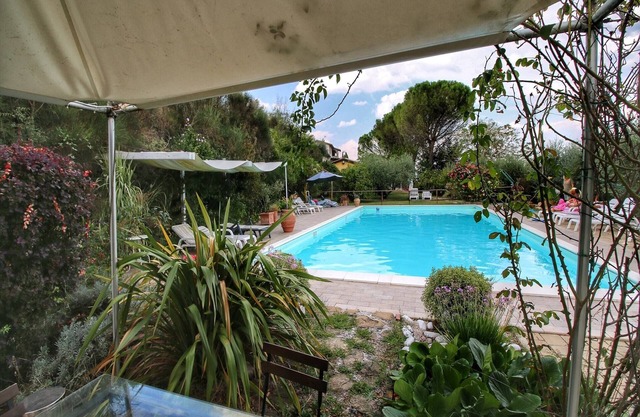 Cabaña en Bettona con piscina cerca de Asís