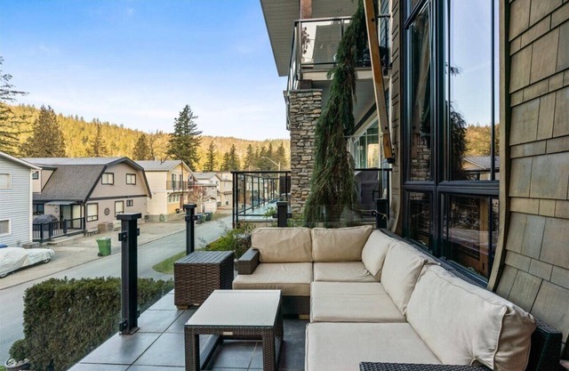 Cottage in Cultus Lake!