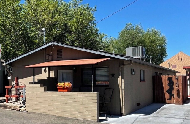 Casa de campo en el centro histórico de Prescott. Camina hacia Whiskey Row