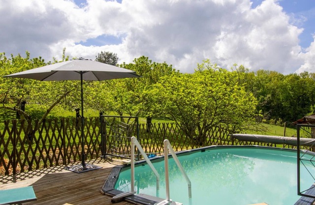 Cottage in La Roque-Gageac with private pool, 3 bedrooms