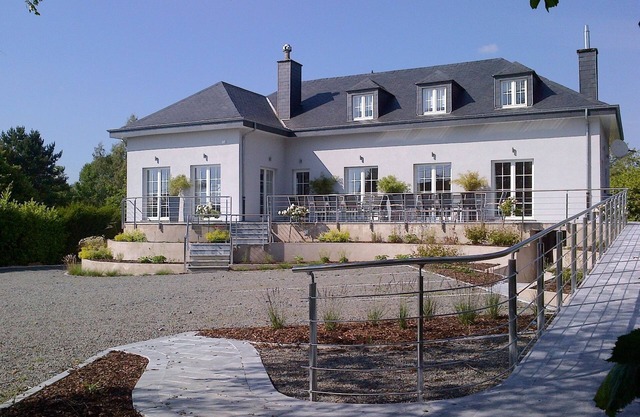 Casa en Ochamps con Piscina y Sauna