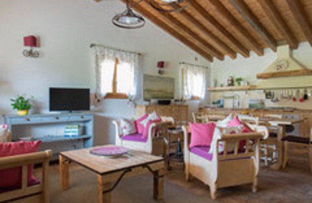 Cottage ..........