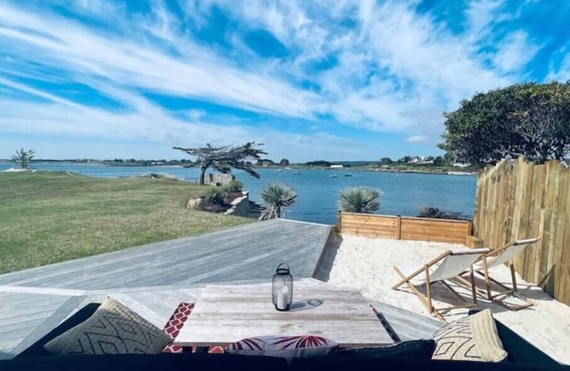 Cottage les Pieds Dans L'eau