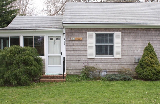 Cottage near bay beach- 1 Bd/1Ba