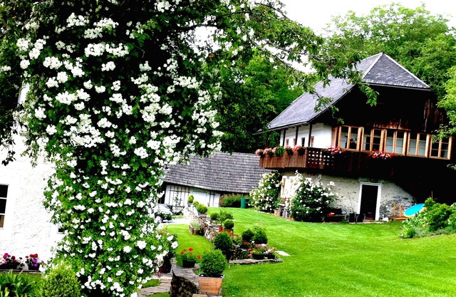 Casa cerca del bosque, campos de golf cerca (Moosburg 3 min)