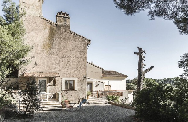 Cottage on a wine estate 10kms from the Etang de Thau