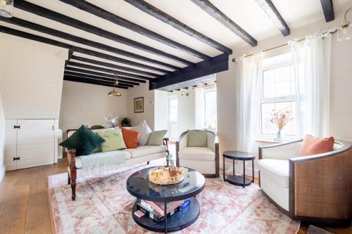 Cottage & Parking nr Wye Valley & Forest of Dean
