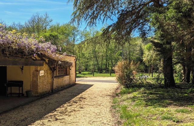Cottage, Pets are Welcome. Dordogne Perigord nearby Cadouin, Belves, Le Bugue