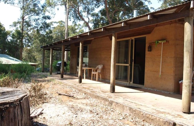 Cottage Retreat on the Warren River in the Karris