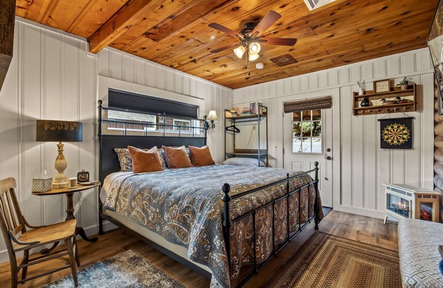 Cottage Room on Main