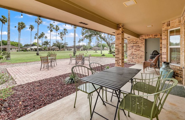 Country Club & Golf Comfort Zone