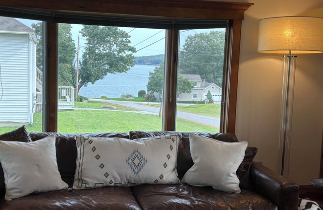 Country Coastal Bungalow